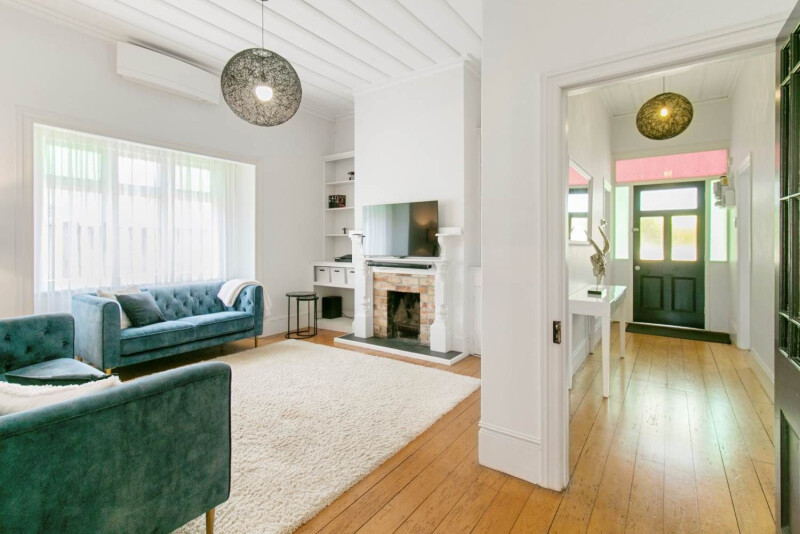 Property image 721