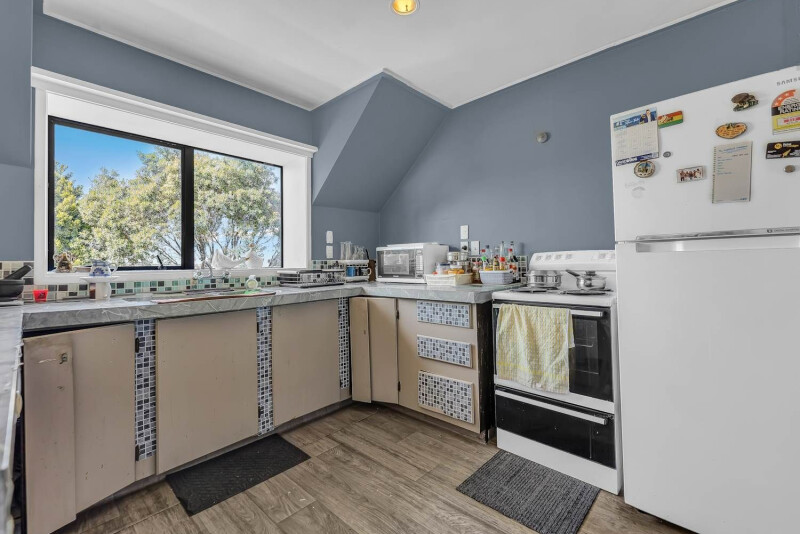 Property 33002 Image 