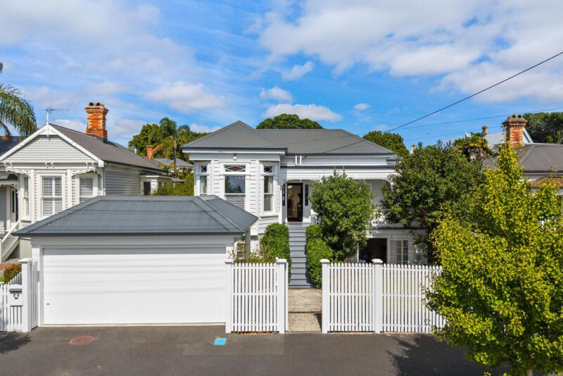 Property 33240 Image 1