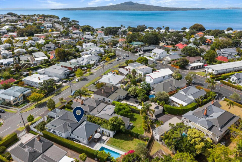 Property 33240 Image 2