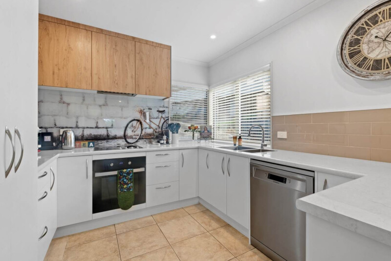 Property 33582 Image 