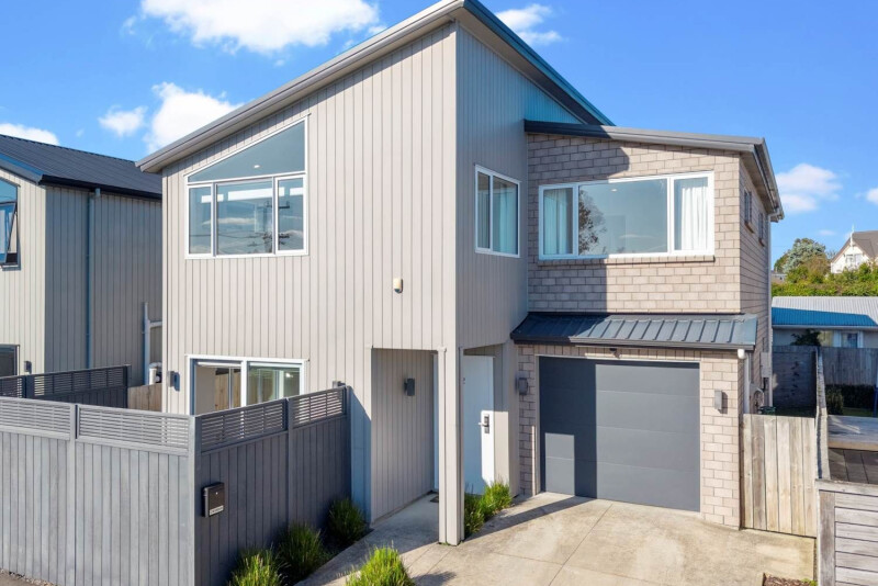 Property 33695 Image 1