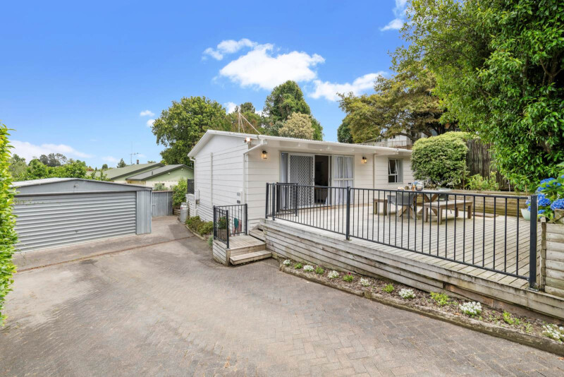 Property 8 Image