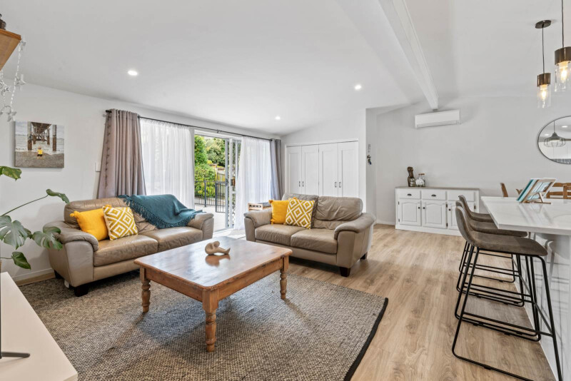 Property 8 Image 